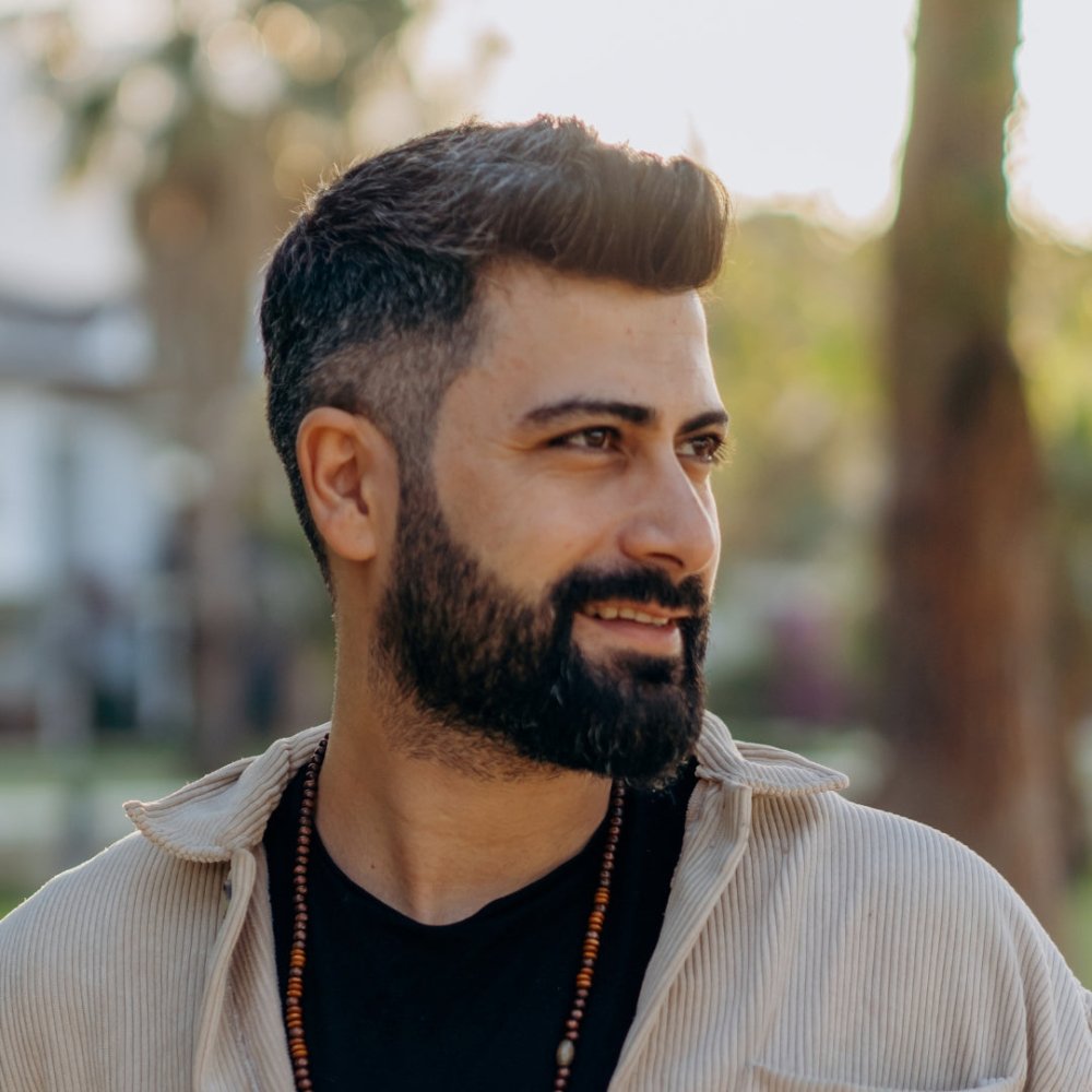 Glamour Us_Absolute New York_Hair_Beard Filler Dual Ended Pen & Brush7th_Black_HCBP02 The best affordable Latina and Mexican makeup, beauty and cosmetics supply store in Chula Vista, San Diego