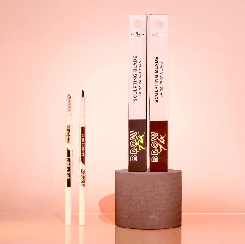 Glamour Us_Italia Deluxe_Makeup_Brow Fix Sculpting Blade Eyebrow Pencil_Black Brown_831SB - 01 The best affordable Latina and Mexican makeup, beauty and cosmetics supply store in Chula Vista, San Diego