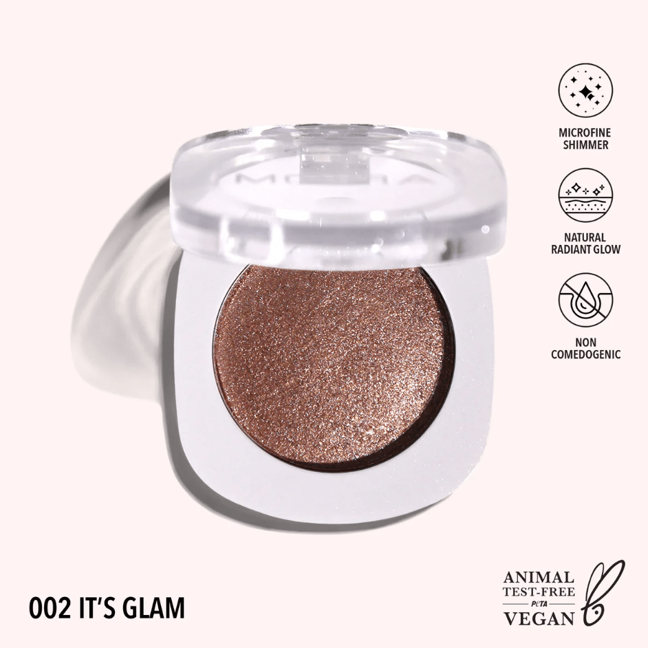 Glamour Us_Moira_Makeup_Dreamlight Highlighter Balm_It&