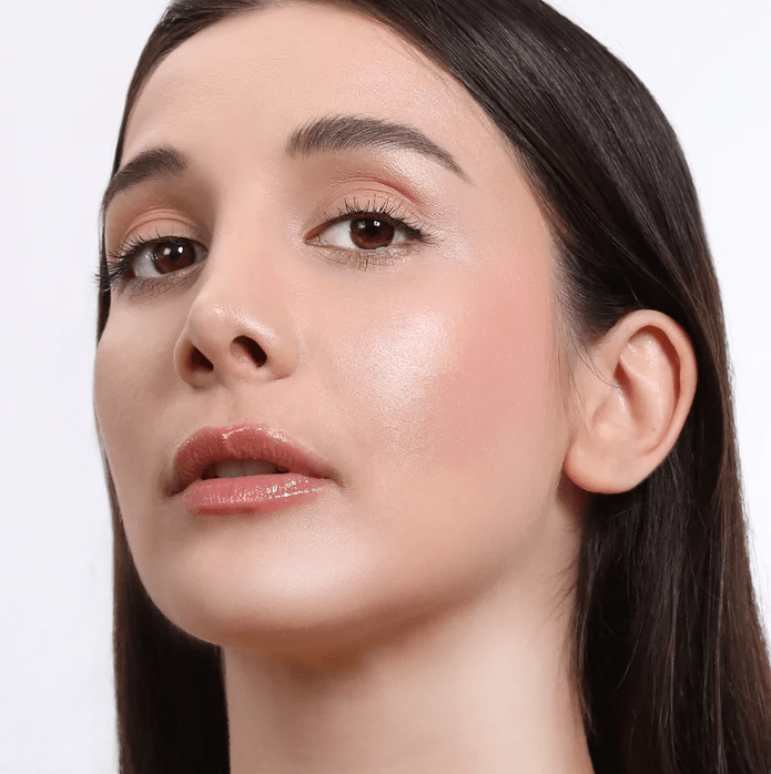 Glamour Us_Moira_Makeup_Glow Show Liquid Highlighter_Vanilla Bliss_GSLH001 The best affordable Latina and Mexican makeup, beauty and cosmetics supply store in Chula Vista, San Diego