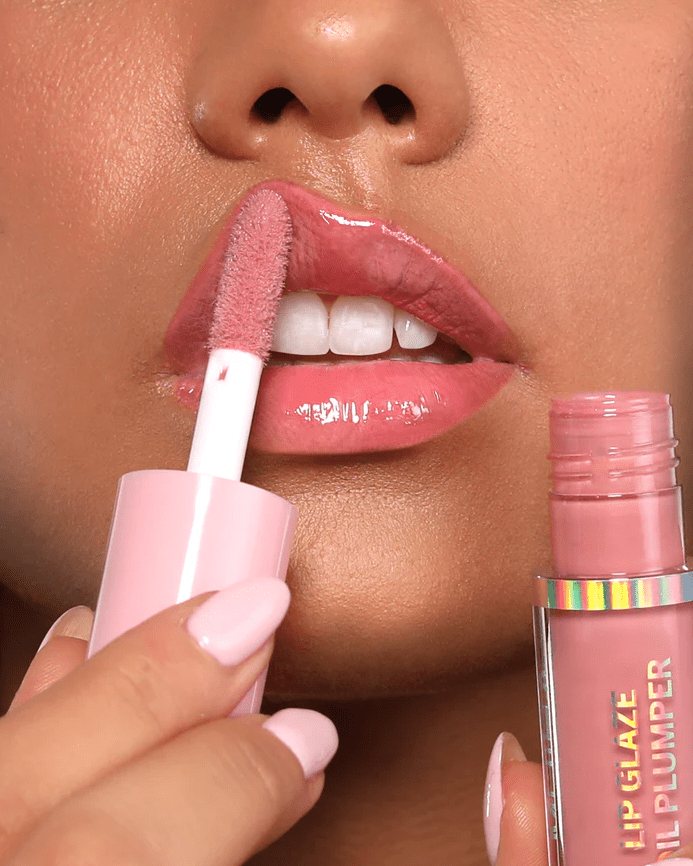Glamour Us_Moira_Makeup_Lip Glaze Oil Plumper_Spicy Rose_LOP001 The best affordable Latina and Mexican makeup, beauty and cosmetics supply store in Chula Vista, San Diego