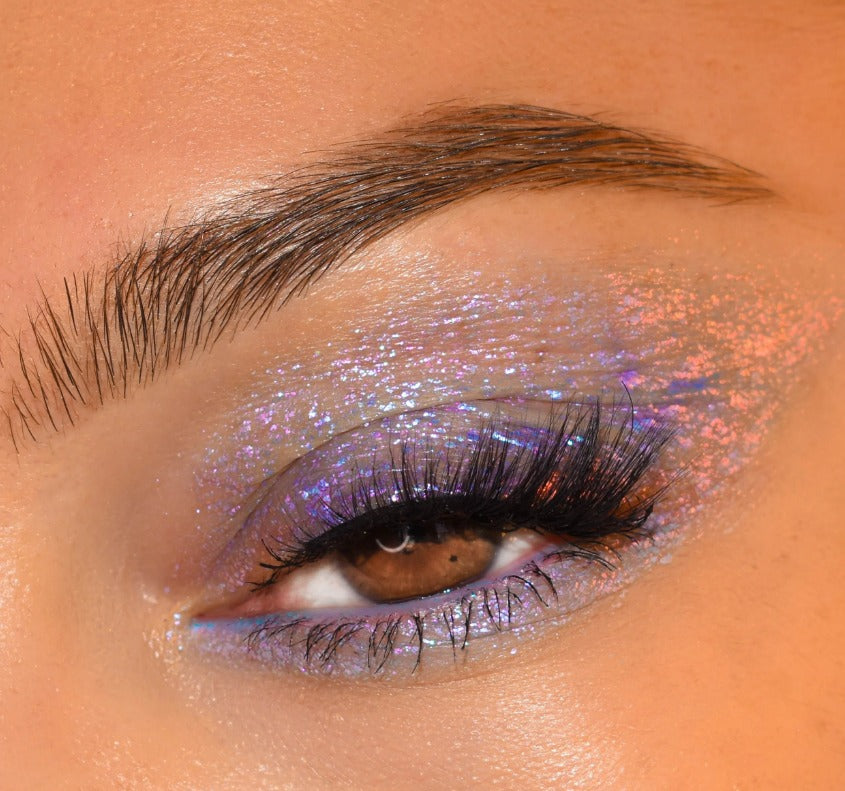 Glamour Us_Moira_Makeup_Space Chameleon Multichrome Shadow_Artemis_SCS007 The best affordable Latina and Mexican makeup, beauty and cosmetics supply store in Chula Vista, San Diego