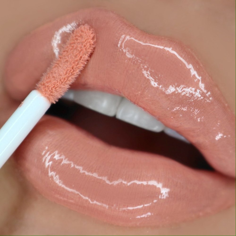 Glamour Us_Beauty Creations_Makeup_Ultra Dazzle Lipgloss_Whipped_BCLG11 The best affordable Latina and Mexican makeup, beauty and cosmetics supply store in Chula Vista, San Diego