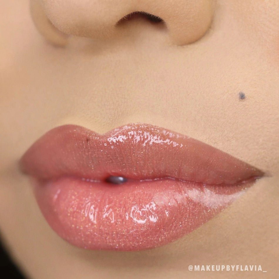 Glamour Us_Moira_Makeup_Luminizer Lip Gloss_Kai_LLG005 The best affordable Latina and Mexican makeup, beauty and cosmetics supply store in Chula Vista, San Diego