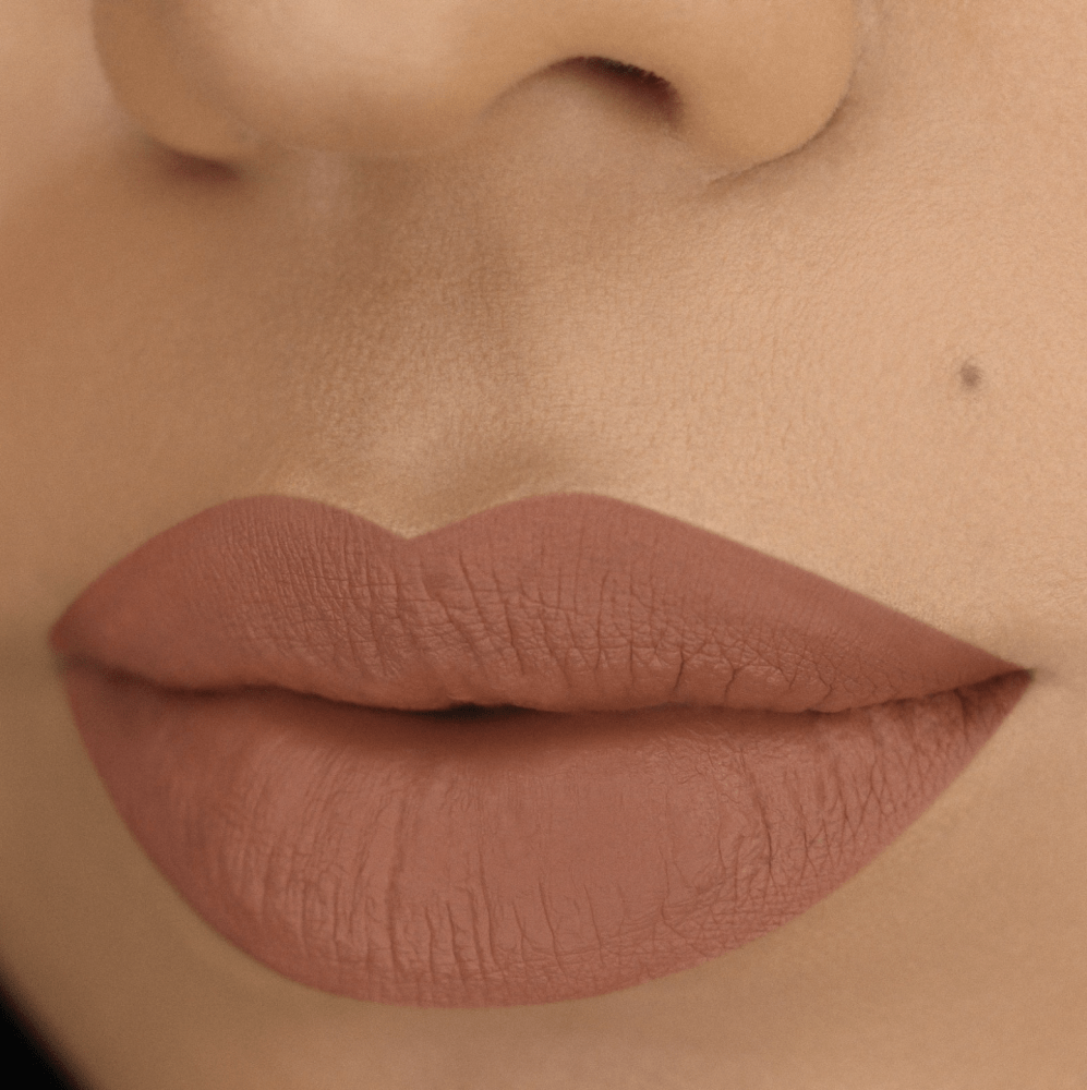 Glamour Us_Moira_Makeup_Matte Liquid Lipstick_Seeker_MLL034