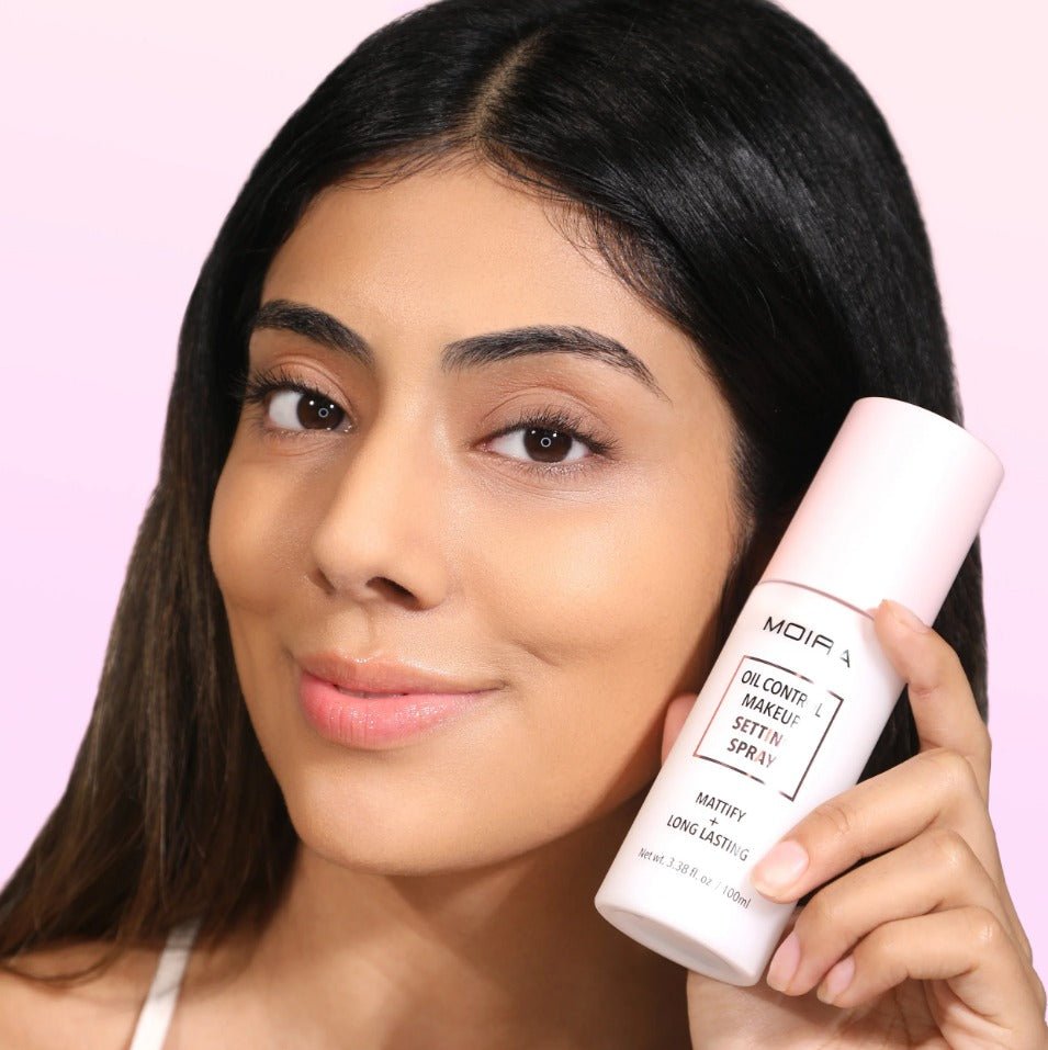 Glamour Us_Moira_Makeup_Oil Control Makeup Setting Spray__OMS001 The best affordable Latina and Mexican makeup, beauty and cosmetics supply store in Chula Vista, San Diego