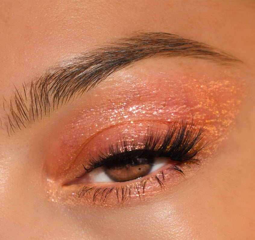 Glamour Us_Moira_Makeup_Space Chameleon Multichrome Shadow_Chameleon_SCS004 The best affordable Latina and Mexican makeup, beauty and cosmetics supply store in Chula Vista, San Diego