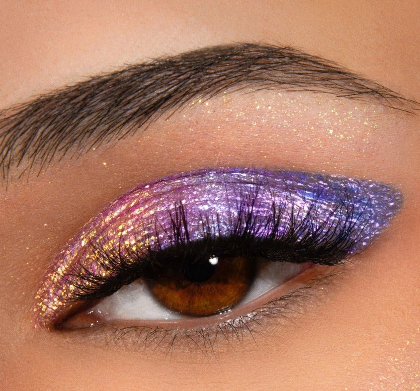 Glamour Us_Moira_Makeup_Space Chameleon Multichrome Shadow_Estella_SCS001 The best affordable Latina and Mexican makeup, beauty and cosmetics supply store in Chula Vista, San Diego