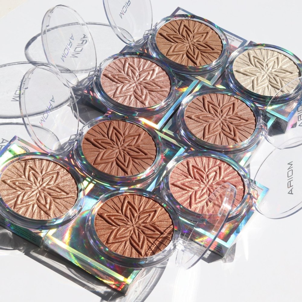Glamour Us_Moira_Makeup_Sun Glow Face & Body Highlighter_Sweet Champagne_SGH001 The best affordable Latina and Mexican makeup, beauty and cosmetics supply store in Chula Vista, San Diego