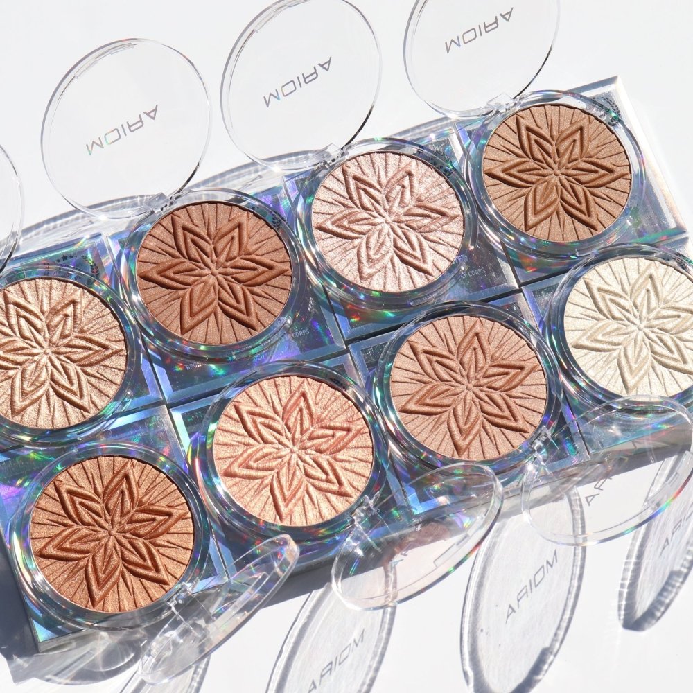 Glamour Us_Moira_Makeup_Sun Glow Face & Body Highlighter_Sweet Champagne_SGH001 The best affordable Latina and Mexican makeup, beauty and cosmetics supply store in Chula Vista, San Diego