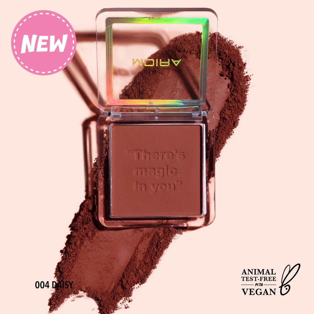 Glamour Us_Moira_Makeup_Lucky Chance Blush_Daisy_LCB004 Latina makeup, beauty and skincare supply store Mexican makeup products