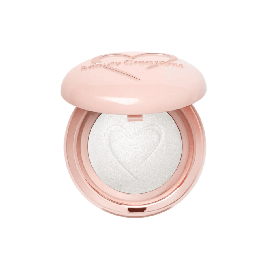 Glamour Us_Beauty Creations_Makeup_Final Finish Baked Highlighter_Diamond Blind_FSBH - 01 The best affordable Latina and Mexican makeup, beauty and cosmetics supply store in Chula Vista, San Diego