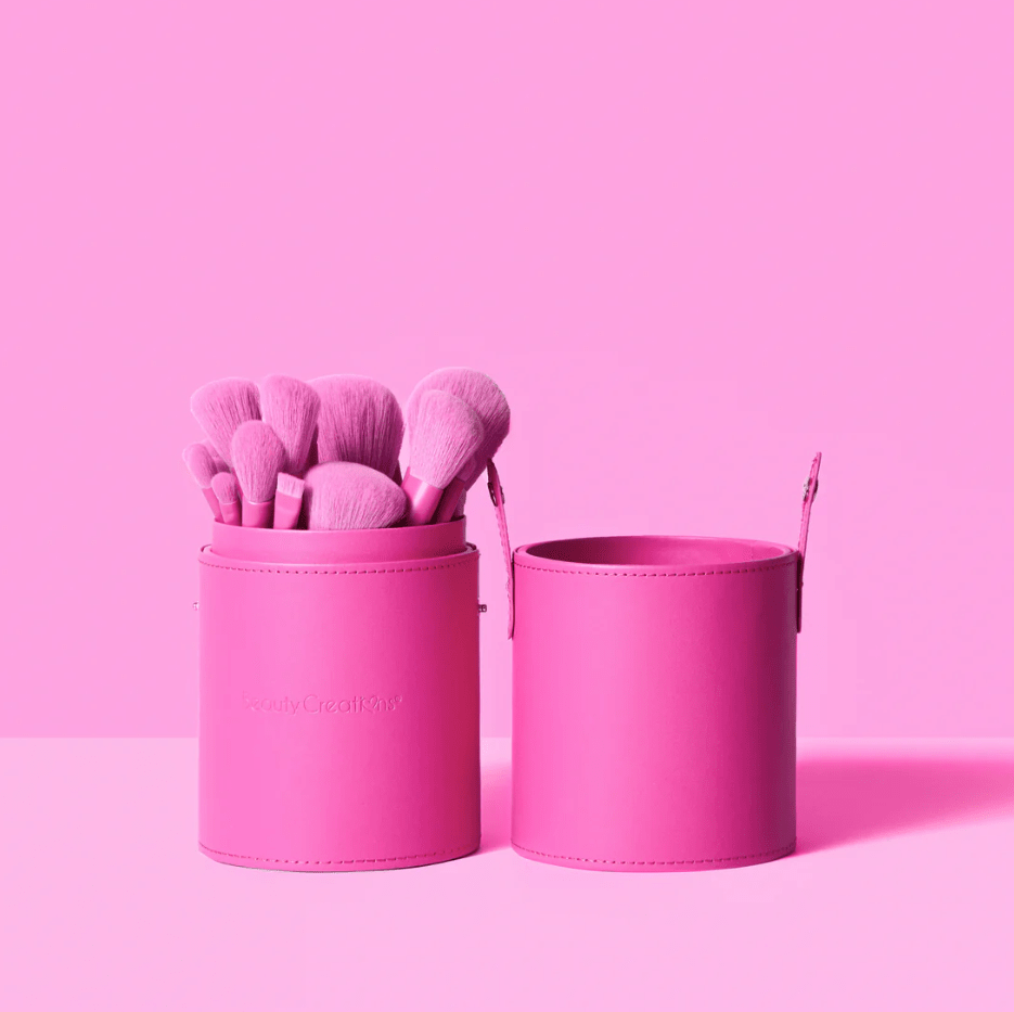 Glamour Us_Beauty Creations_Tools &amp; Brushes_Hot Girl 24 PC Brush Set__BSHG The best affordable Latina and Mexican makeup, beauty and cosmetics supply store in Chula Vista, San Diego