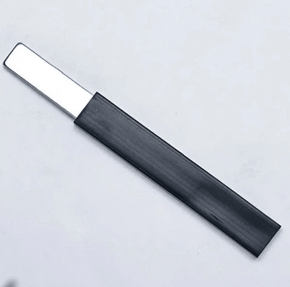 Glamour Us_Lavis_Nails_Black Rubber Coated Bar Magnet__ The best affordable Latina and Mexican makeup, beauty and cosmetics supply store in Chula Vista, San Diego