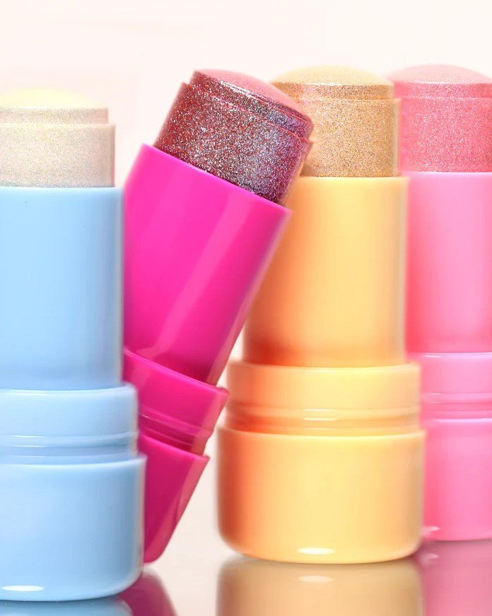 Glamour Us_Moira_Makeup_Icy Glow Jelly Stick Highlighter_Candy Cloud_IJS001 The best affordable Latina and Mexican makeup, beauty and cosmetics supply store in Chula Vista, San Diego