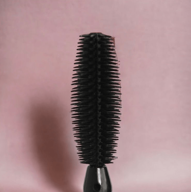 Glamour Us_Prosa_Makeup_Black Maxi - Volume with Silicone Brush - 4 en 1 Eyelash Mascara__4EN1 - AMAXVOL - SIL