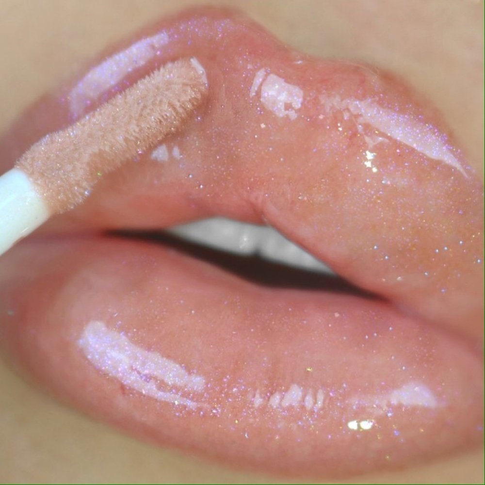Glamour Us_Beauty Creations_Makeup_Ultra Dazzle Lipgloss_Hello Darling_BCLG07