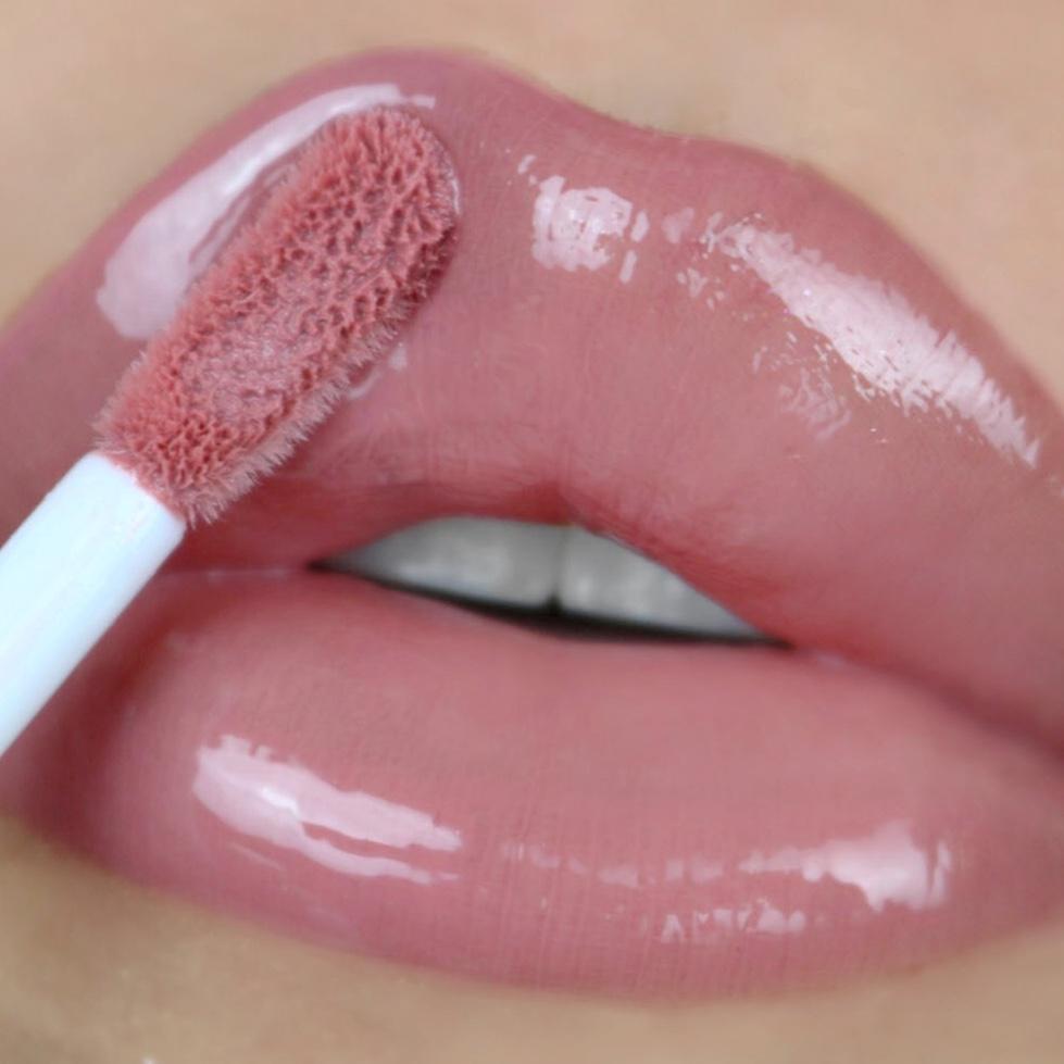 Glamour Us_Beauty Creations_Makeup_Ultra Dazzle Lipgloss_Main Squeeze_BCLG17 The best affordable Latina and Mexican makeup, beauty and cosmetics supply store in Chula Vista, San Diego