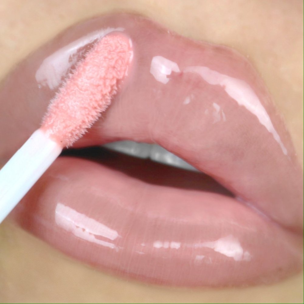 Glamour Us_Beauty Creations_Makeup_Ultra Dazzle Lipgloss_Status_BCLG09 The best affordable Latina and Mexican makeup, beauty and cosmetics supply store in Chula Vista, San Diego