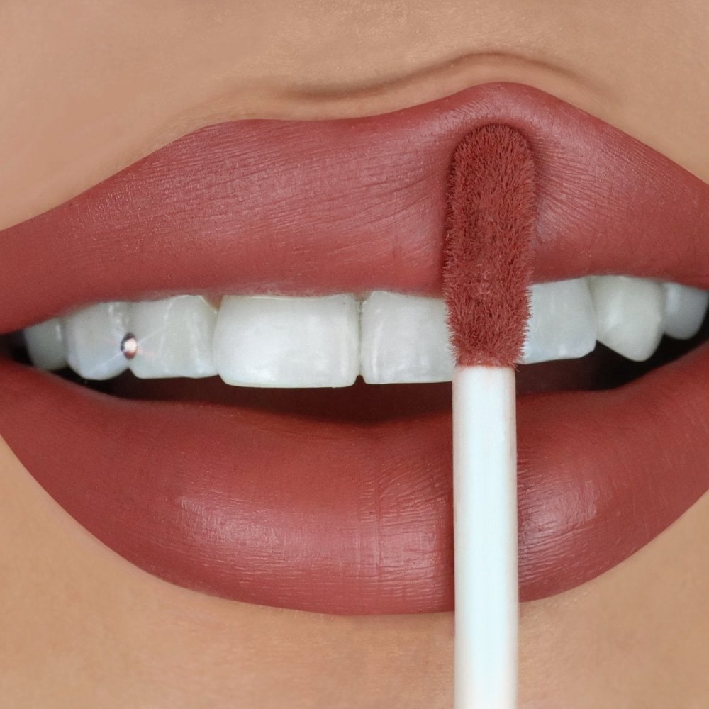 Glamour Us_Beauty Creations_Makeup_Velvet Stay Lip Paint_Stay Calm_LVS01 Latina makeup, beauty and skincare supply store Mexican makeup products