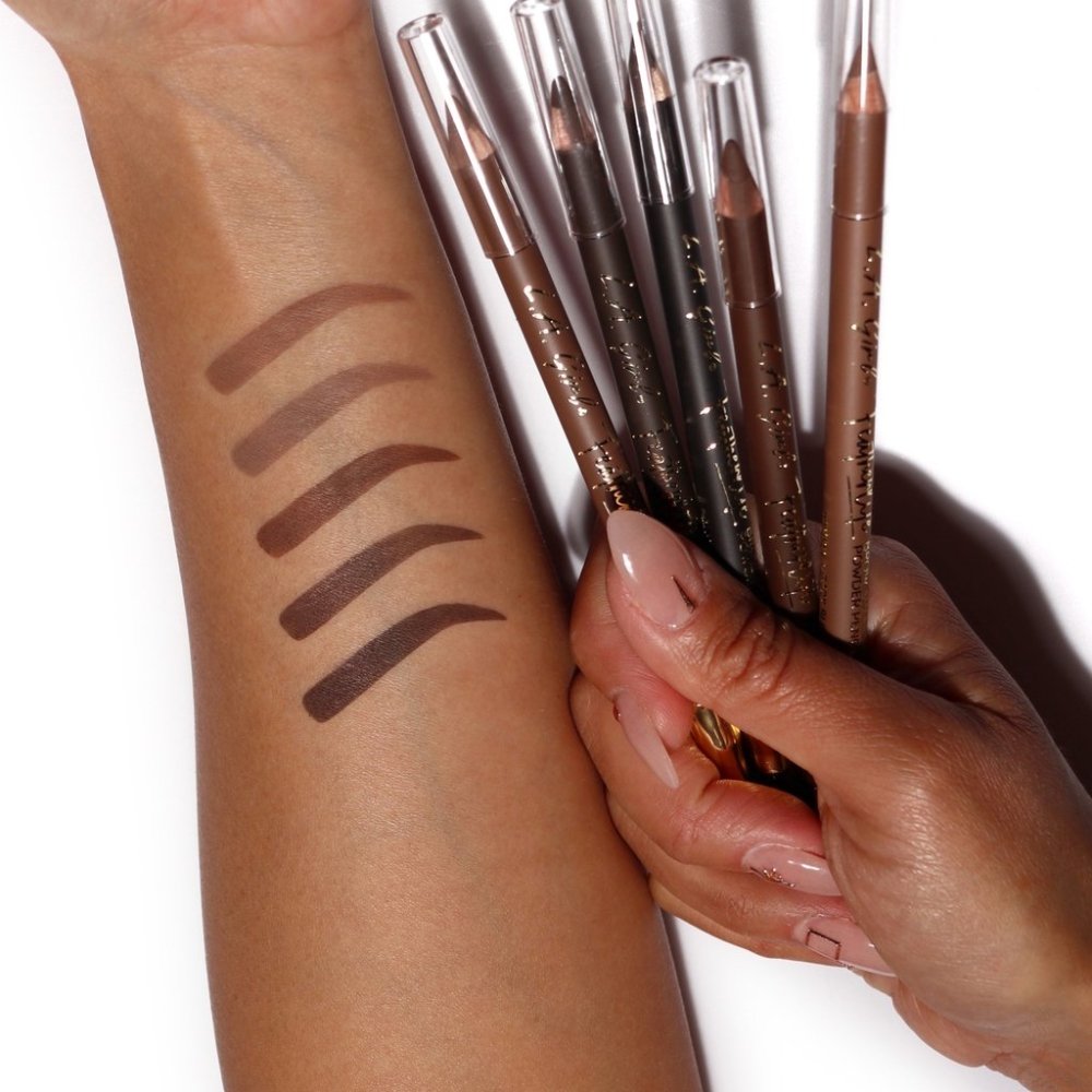 Glamour Us_L.A. Girl_Makeup_Featherlite Eyebrow Shaping Powder Pencil_Dark Blonde_GBP391 The best affordable Latina and Mexican makeup, beauty and cosmetics supply store in Chula Vista, San Diego