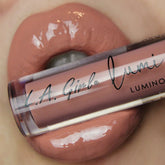 Glamour Us_L.A. Girl_Makeup_Lumilicious Lipgloss_Peach_GLG941