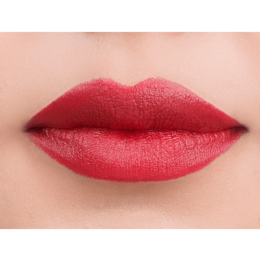 Glamour Us_Moira_Makeup_Defiant Creamy Lipstick_Crimson_DCL14