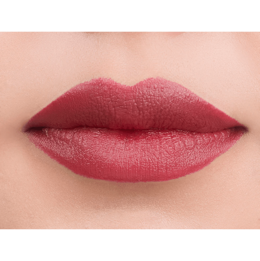 Glamour Us_Moira_Makeup_Defiant Creamy Lipstick_Saucy Red_DCL24