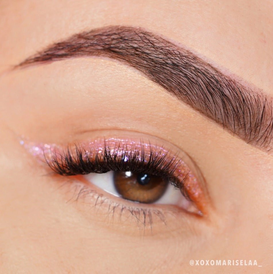 Glamour Us_Moira_Makeup_Glitter Glitter Liner_Sugar Bomb_GGL001 Latina makeup, beauty and skincare supply store Mexican makeup products