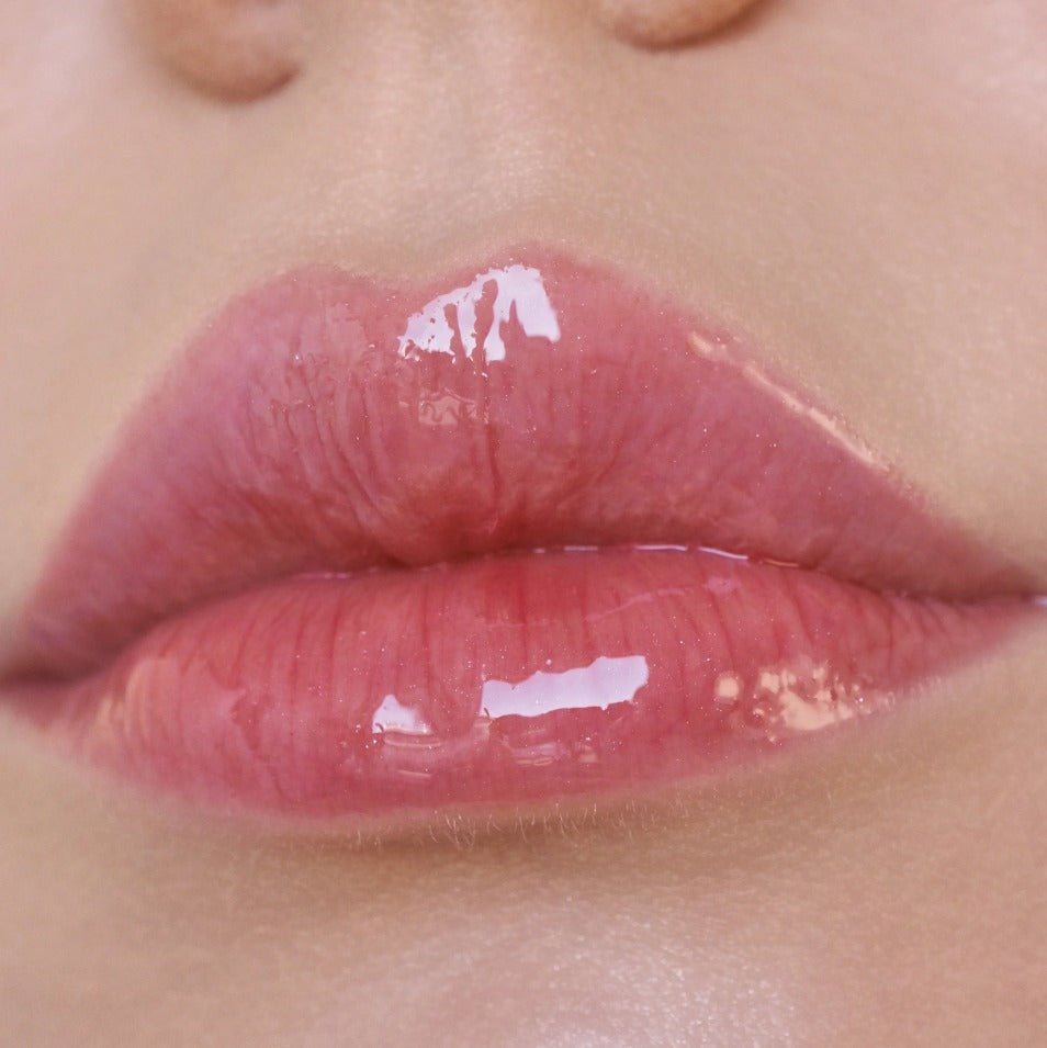 Glamour Us_Moira_Makeup_Glow Getter Hydrating Lip Oil_Juicy Red_GLO008 The best affordable Latina and Mexican makeup, beauty and cosmetics supply store in Chula Vista, San Diego