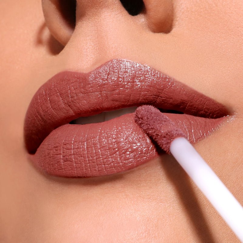 Glamour Us_Moira_Makeup_Lip Divine Waterproof Liquid Lipstick_Nude_LDV001 Latina makeup, beauty and skincare supply store Mexican makeup products