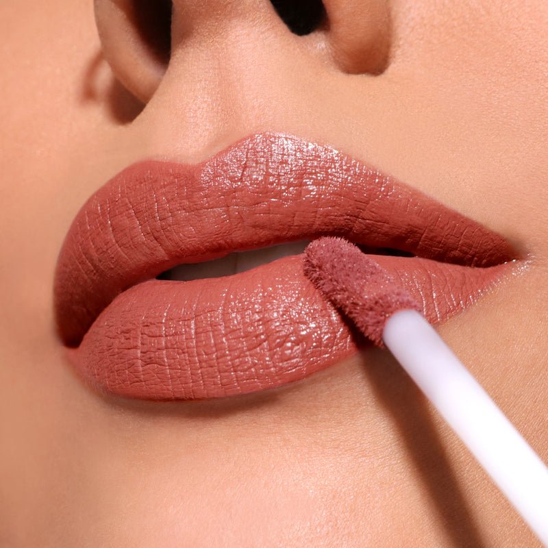 Glamour Us_Moira_Makeup_Lip Divine Waterproof Liquid Lipstick_Nude_LDV001 Latina makeup, beauty and skincare supply store Mexican makeup products
