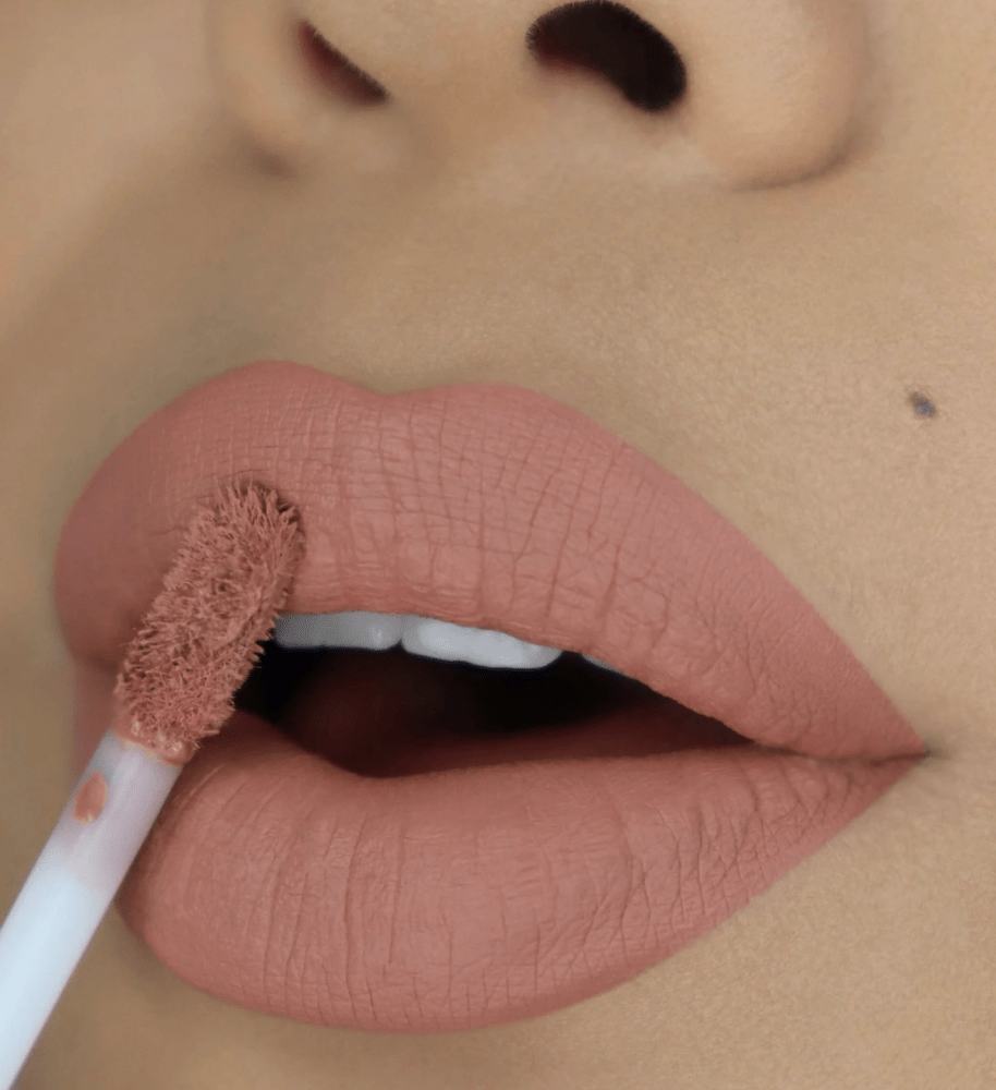 Glamour Us_Moira_Makeup_Matte Liquid Lipstick_Godess_MLL027