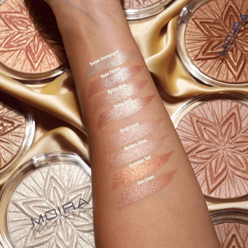 Glamour Us_Moira_Makeup_Sun Glow Face &amp; Body Highlighter_Sweet Champagne_SGH001 The best affordable Latina and Mexican makeup, beauty and cosmetics supply store in Chula Vista, San Diego