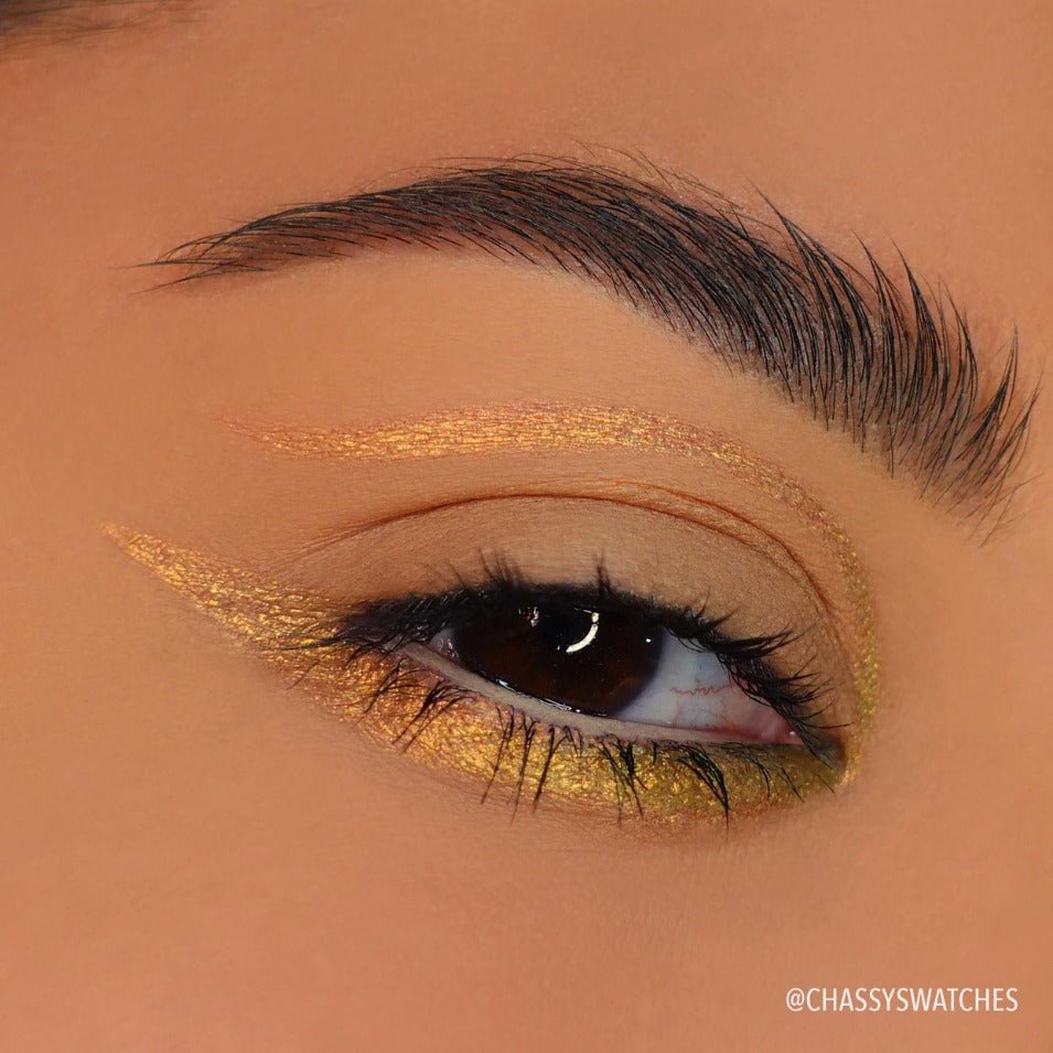 Glamour Us_Moira_Makeup_Supernova Multichrome Gel Liner_Nova_SMGL006