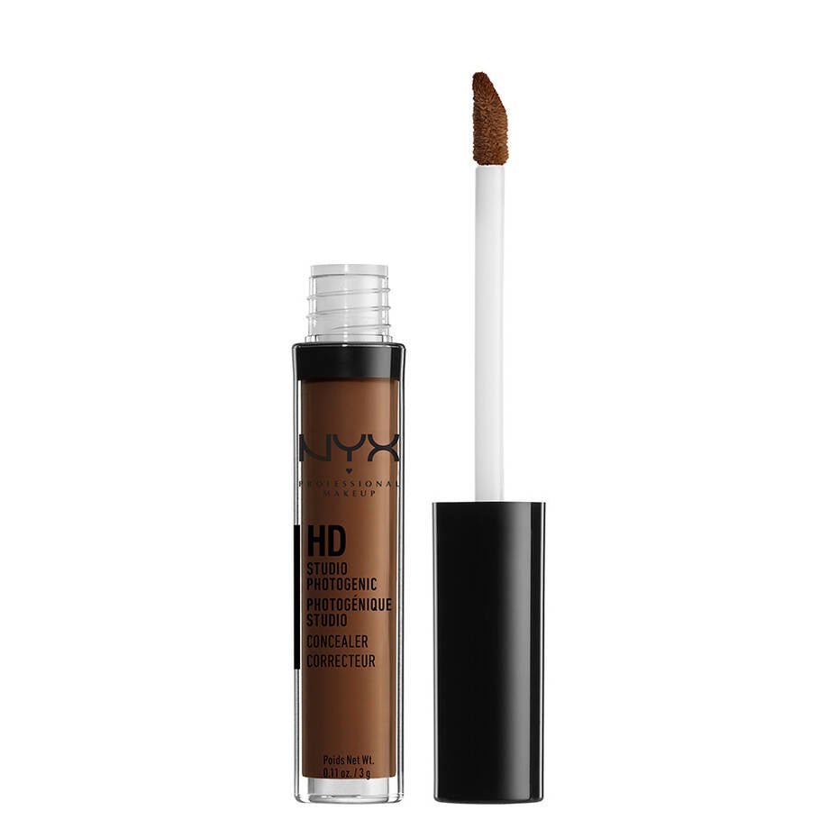 Glamour Us_NYX_Makeup_HD Photogenic Concealer Wand_Tan_CW07