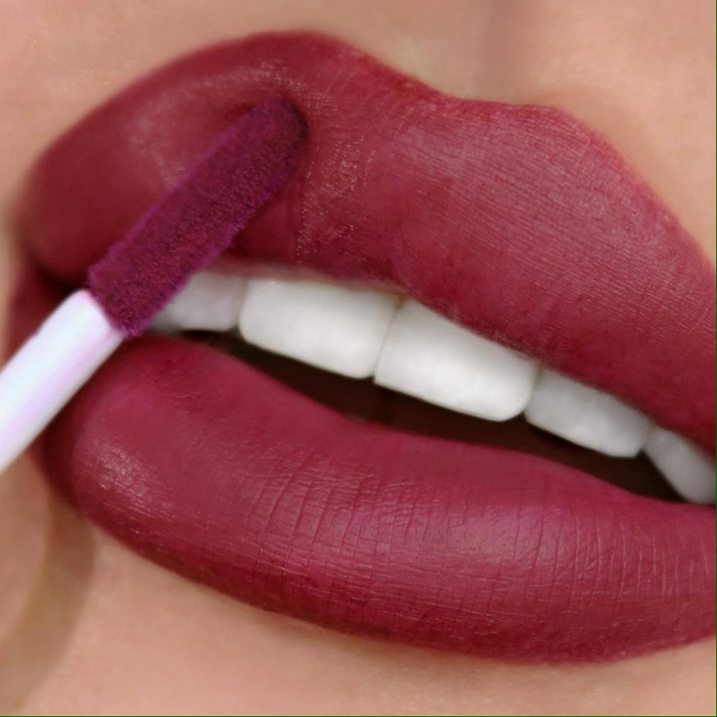 glamour_us_glamourus_glamorous_makeup_cosmetics_beauty_creations_beautycreations_seal_the_deal_matte_liquid_lipstick_lipstick